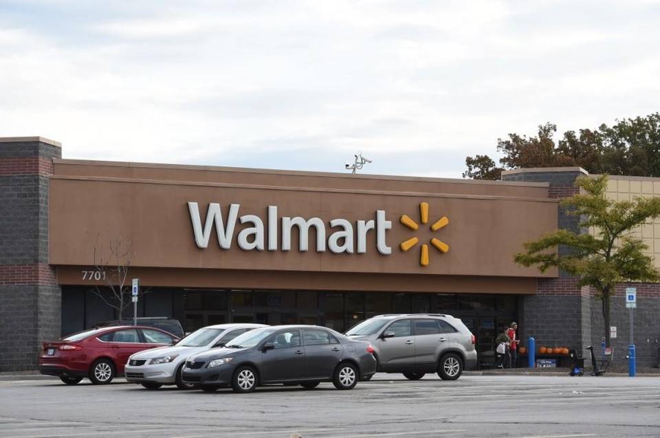 On Wednesday at the Wal-Mart at 7701 Frontage Road in Overland Park, a man walked up and starting choking a 4-month-old baby. Police said the baby was not injured. Tammy Ljungblad tljungblad@kcstar.com