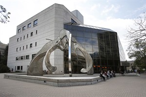 Manitoba Law Court building is pictured in Winnipeg, on August 18, 2014. THE CANADIAN PRESS/John Woods