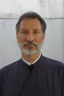Lou Atsaves